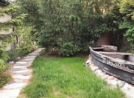 Dom Nad Morzem House By The Sea 포비에로보